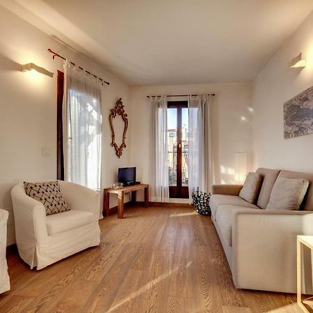 Modern Apartment Venice With Terrace ภายนอก รูปภาพ