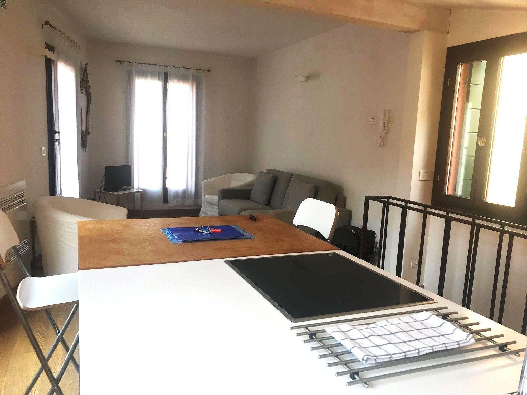 Modern Apartment Venice With Terrace ภายนอก รูปภาพ