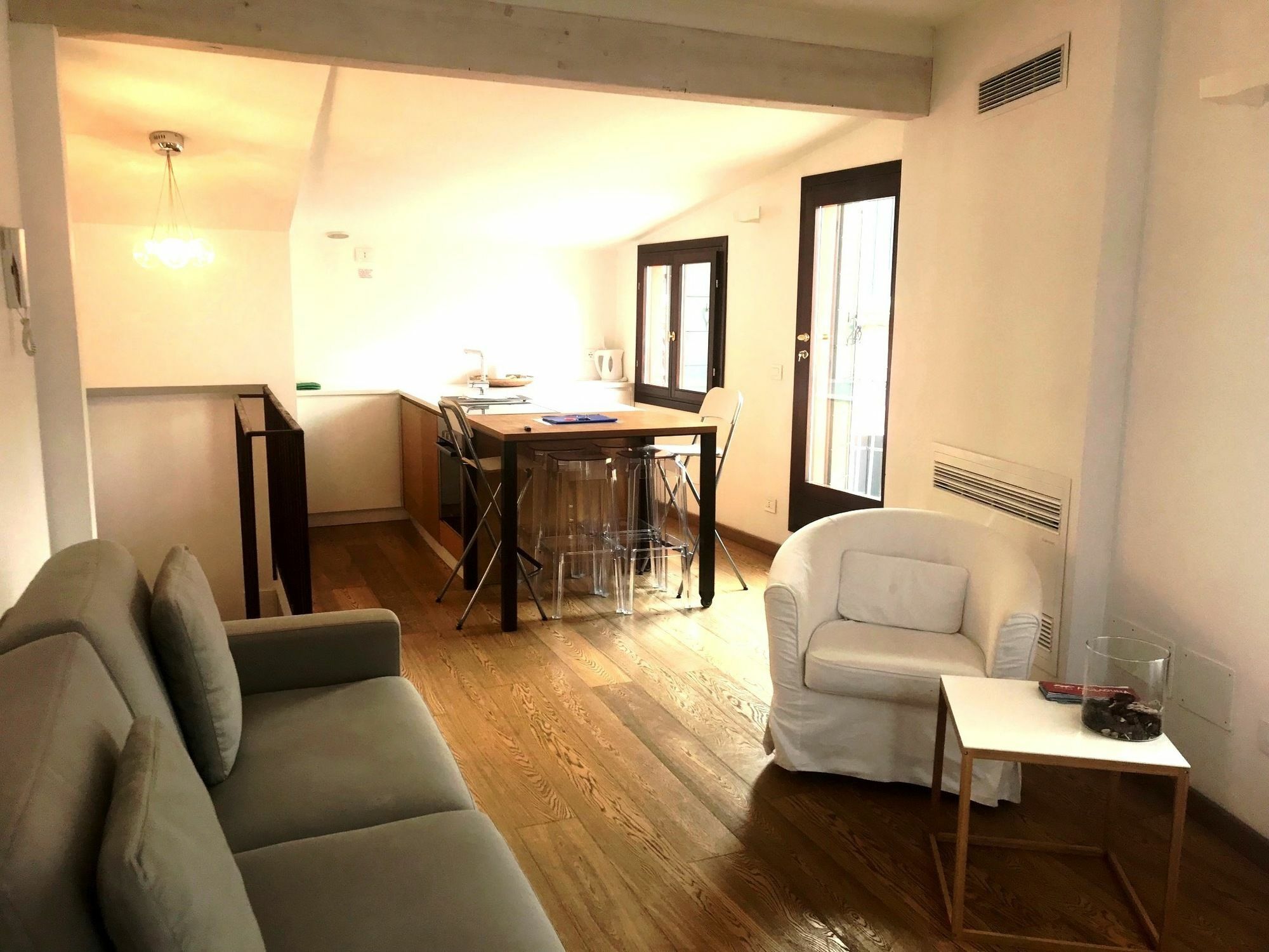 Modern Apartment Venice With Terrace ภายนอก รูปภาพ