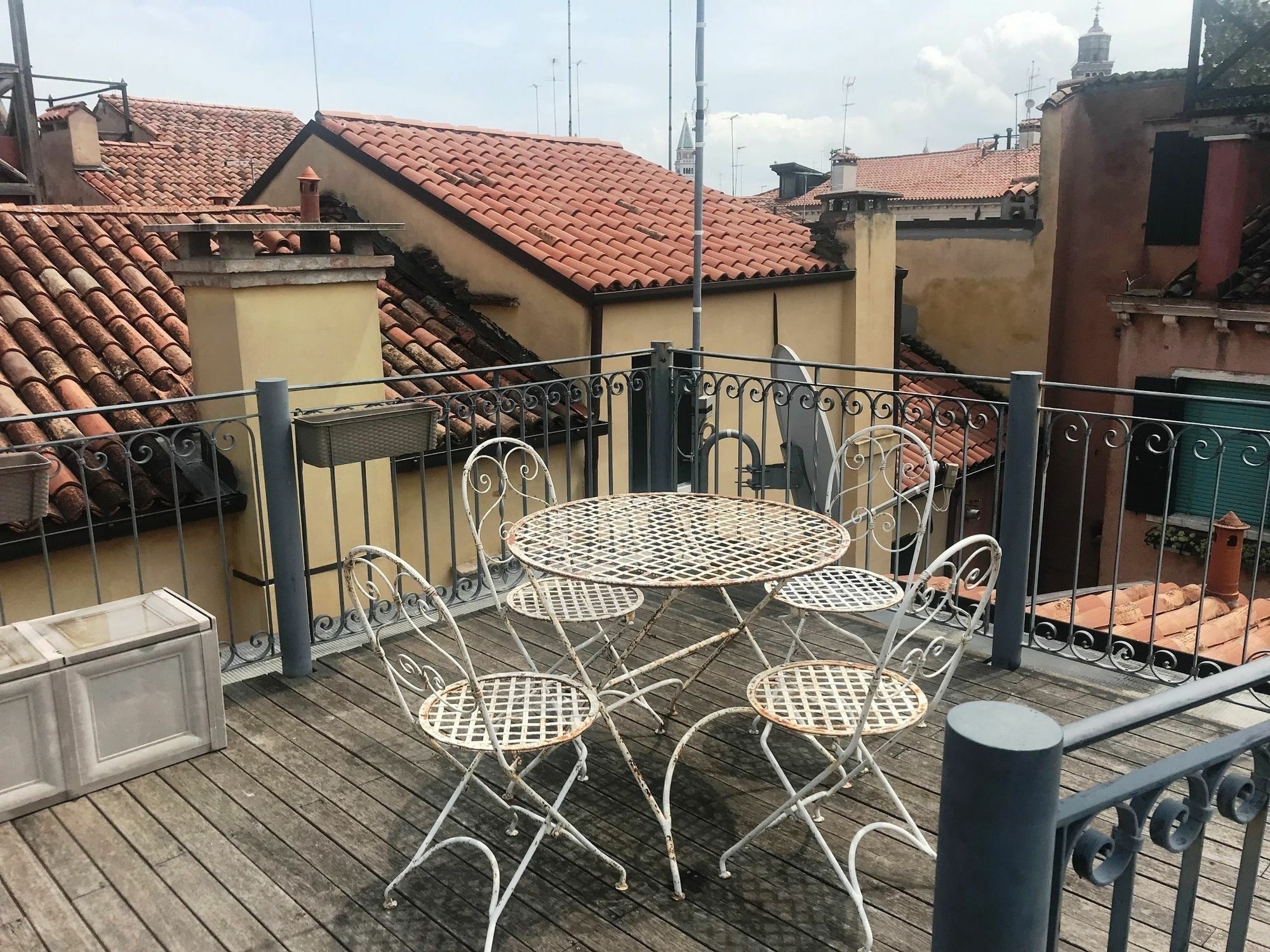 Modern Apartment Venice With Terrace ภายนอก รูปภาพ