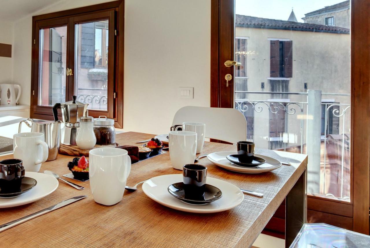 Modern Apartment Venice With Terrace ภายนอก รูปภาพ