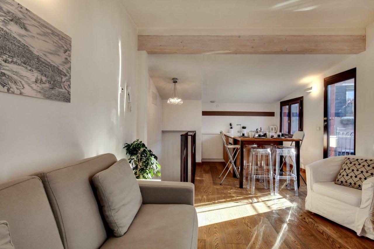 Modern Apartment Venice With Terrace ภายนอก รูปภาพ