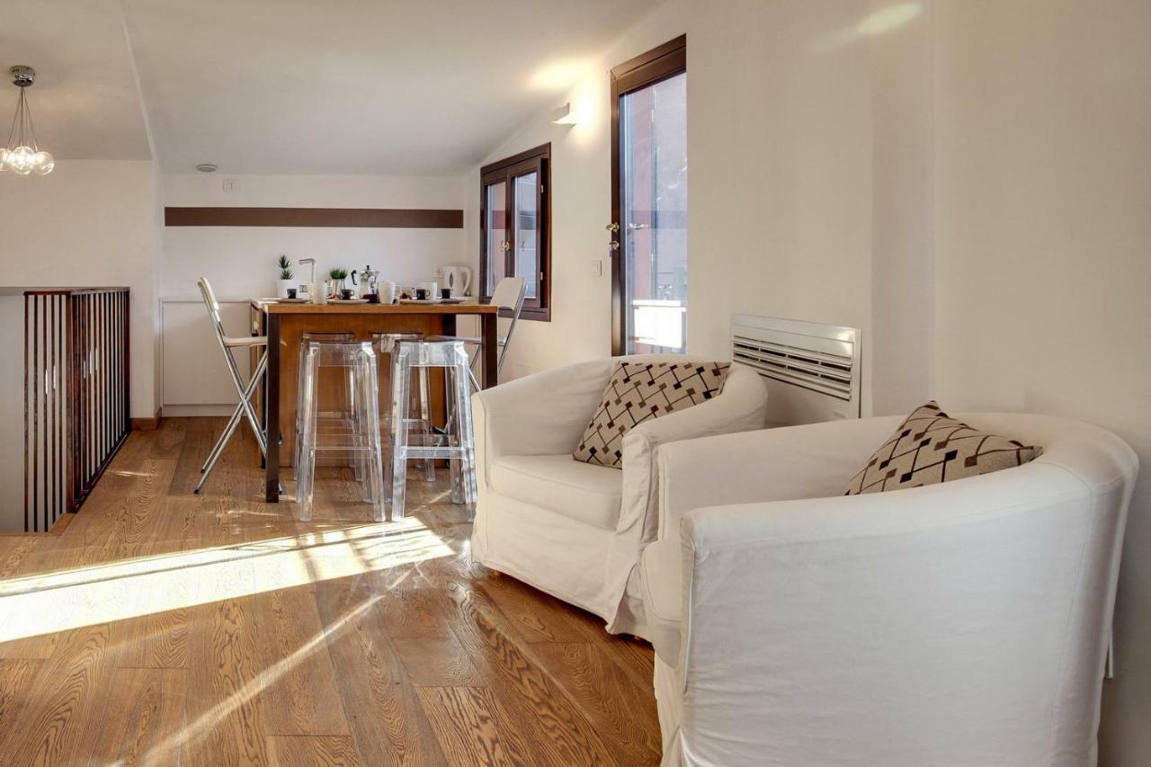 Modern Apartment Venice With Terrace ภายนอก รูปภาพ