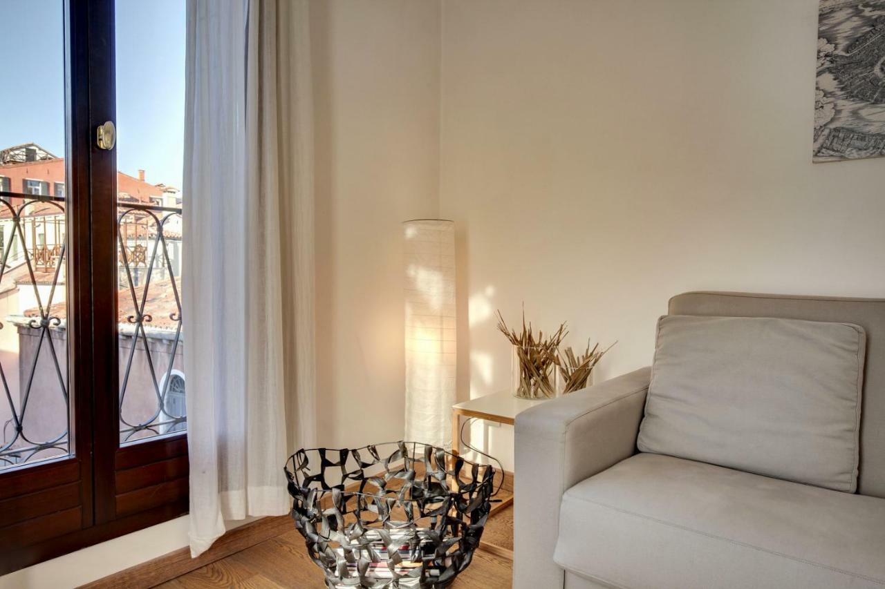 Modern Apartment Venice With Terrace ภายนอก รูปภาพ