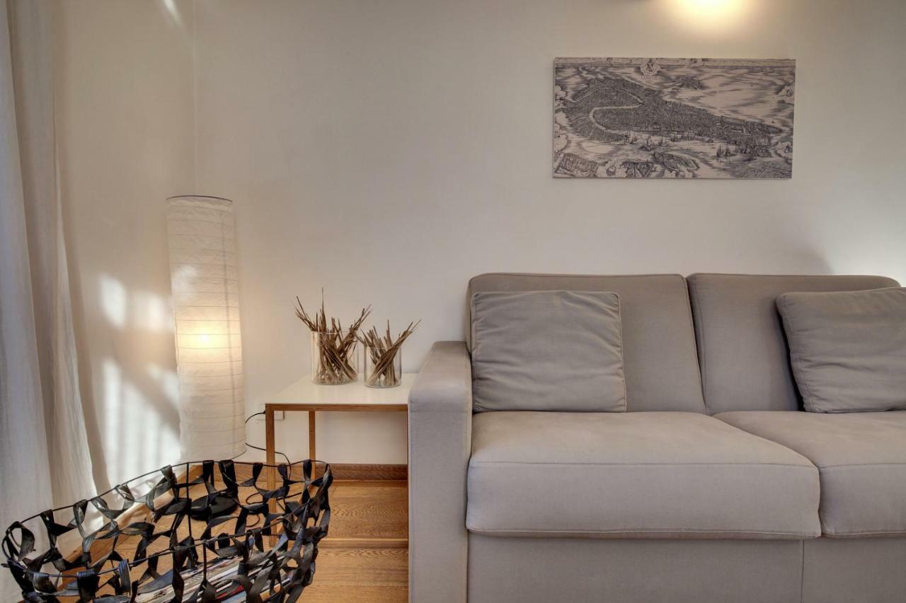 Modern Apartment Venice With Terrace ภายนอก รูปภาพ