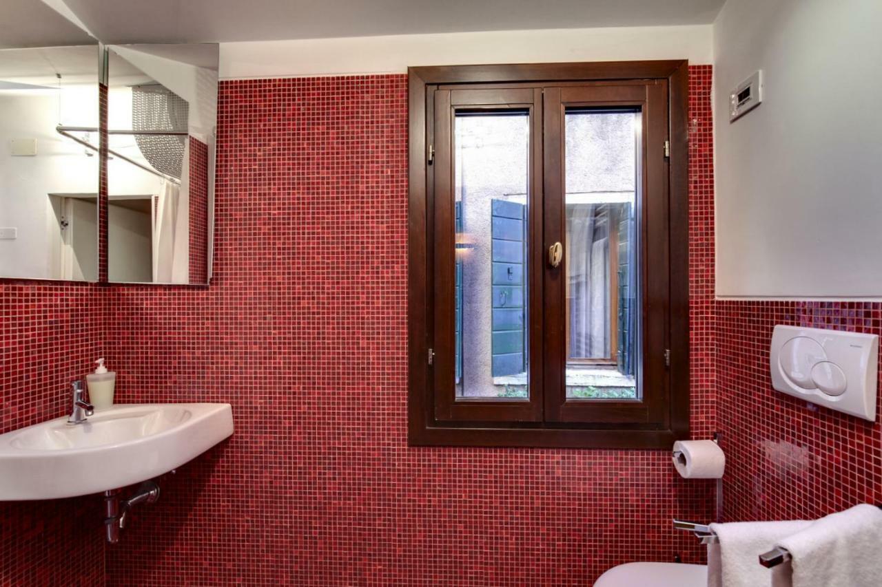 Modern Apartment Venice With Terrace ภายนอก รูปภาพ